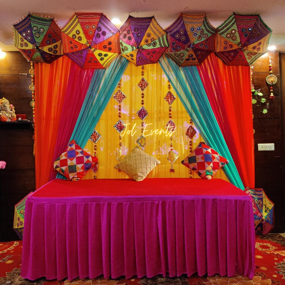Mehndi Stage Decoration Pune